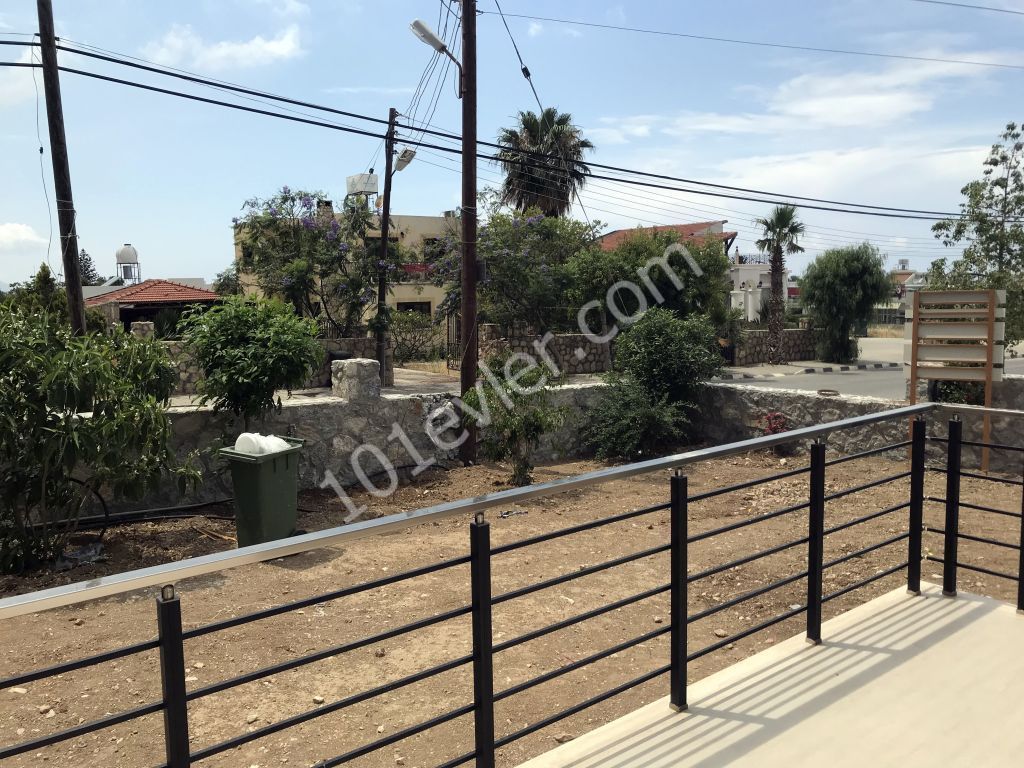 Flat For Sale in Alsancak, Kyrenia