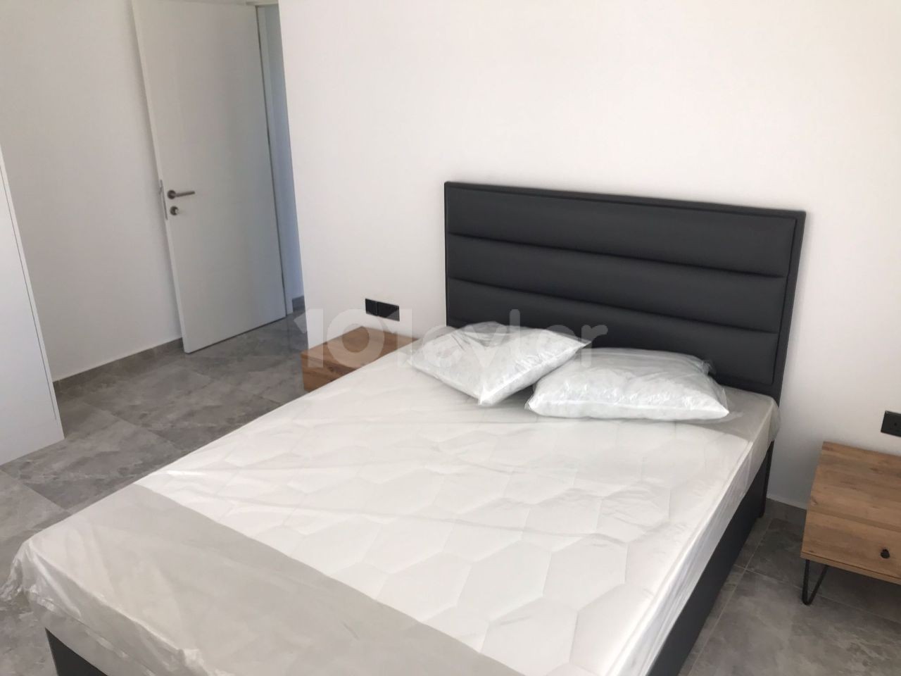 1+1 Luxury Flat for Rent With Mountain View in Karaoğlanoğlu, Girne