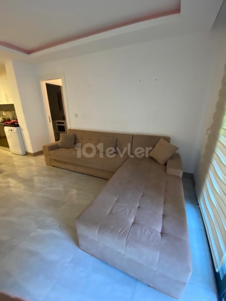 Flat To Rent in Girne Merkez, Kyrenia