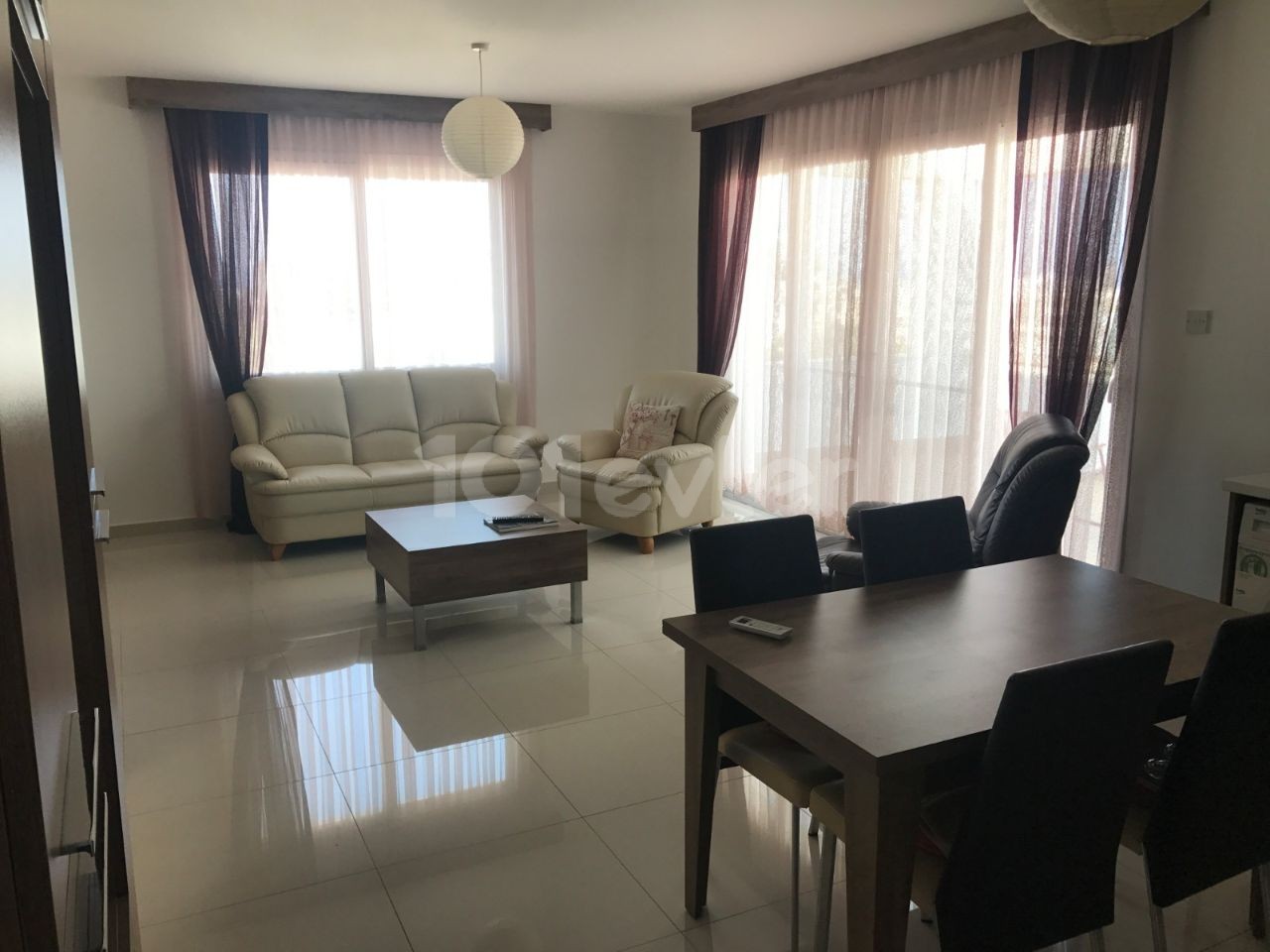 2+1 Penthouse Im Zentrum Von Kyrenia Zu Verkaufen ** 