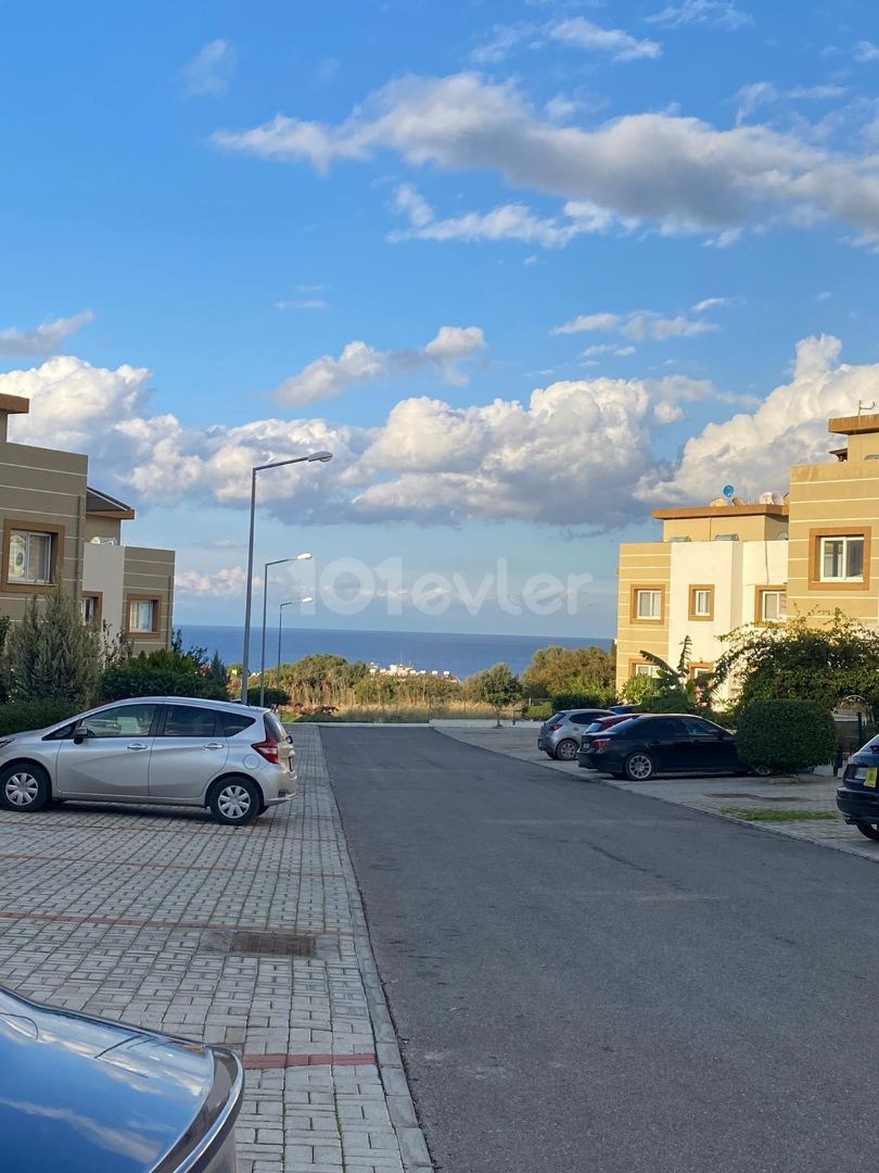 Girne Alsancak'ta 1+1 satılık daire