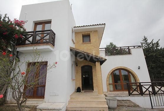 3+1 Villa for Rent in Kyrenia Malatya