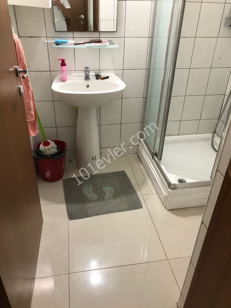 Flat To Rent in Girne Merkez, Kyrenia