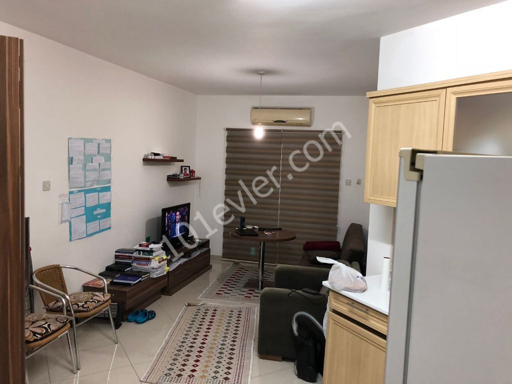 Flat To Rent in Girne Merkez, Kyrenia