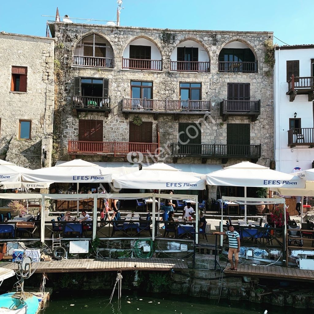 Eben Kaufen in Girne Merkez, Kyrenia