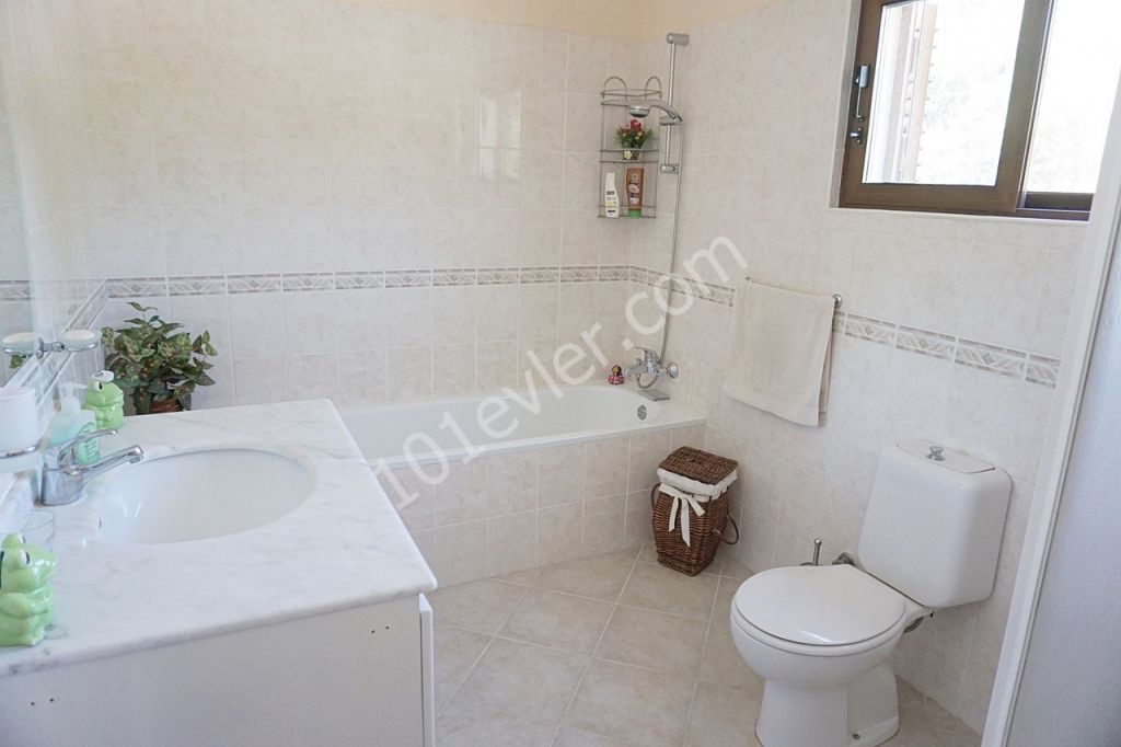 Özel Havuzlu 3+1 Bungalow * Müstakil Türk Koçan