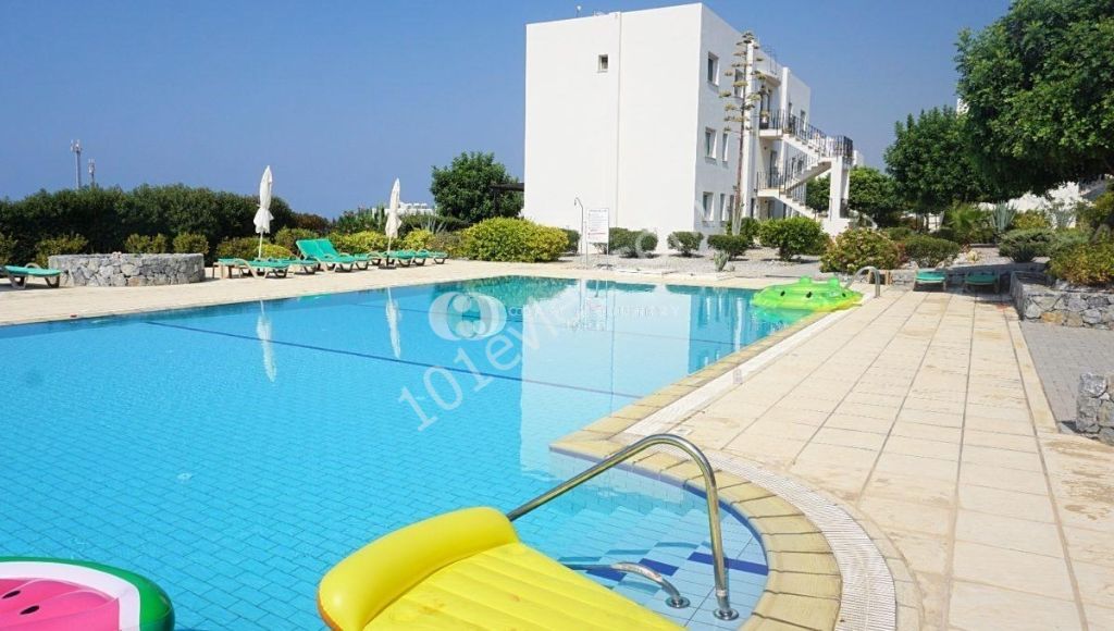 2 Bedroom Garden Apartment on Peaceful Complex