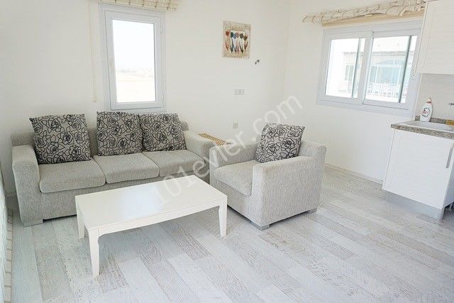 2 yatak odalı muhteşem deniz manzaralı penthouse 