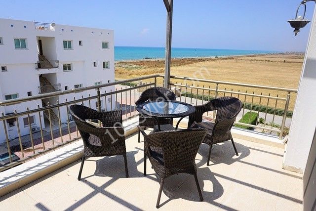 2 Bedroom Penthouse Resale with Direct Sea Views!