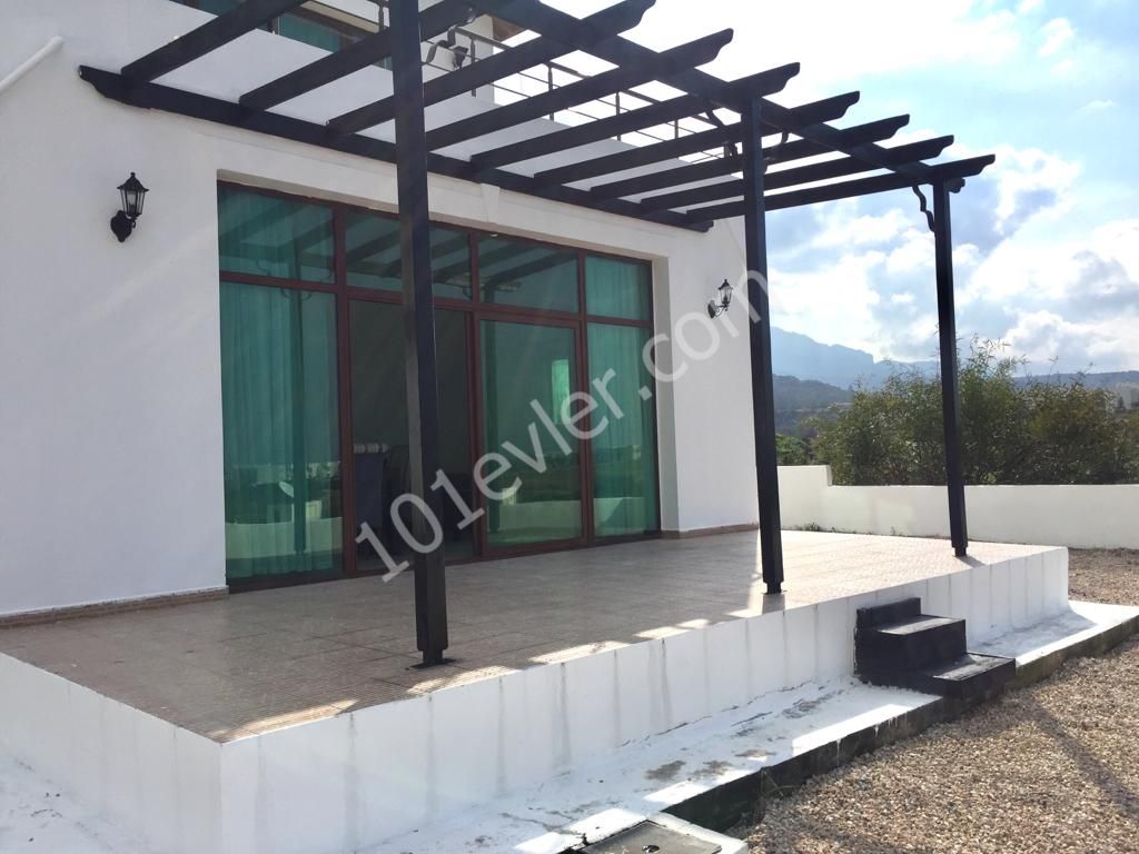 Mühteşem Full Eşyalı Villa - denize 200m mesafesinde