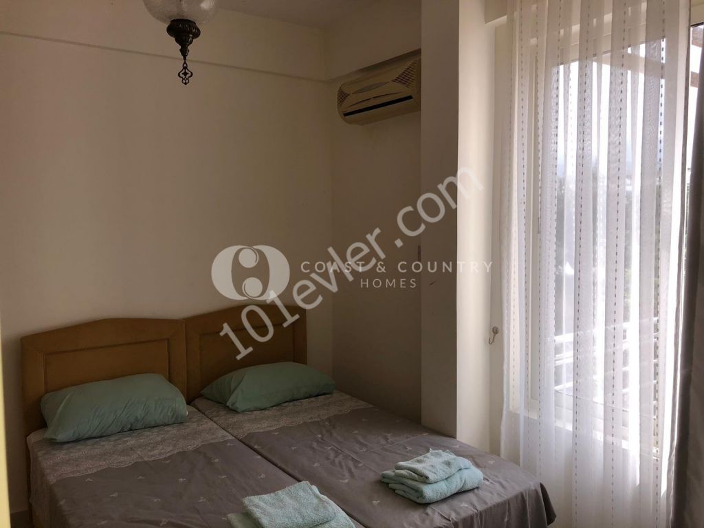 2+1 ful eşyalı, deniz manzaralı penthouse. Esentepe bölgesi