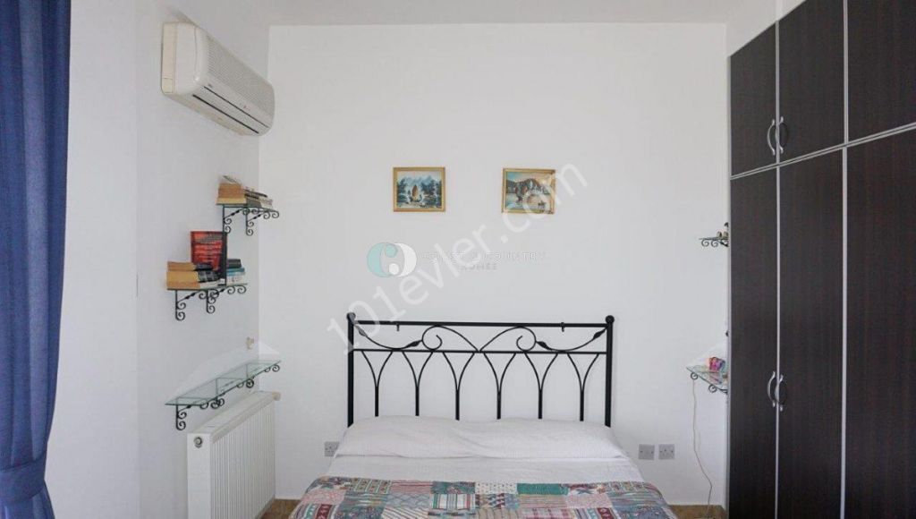 4+1 ful eşyalı villa, ortak havuzlu site, Bellapais bölgesi