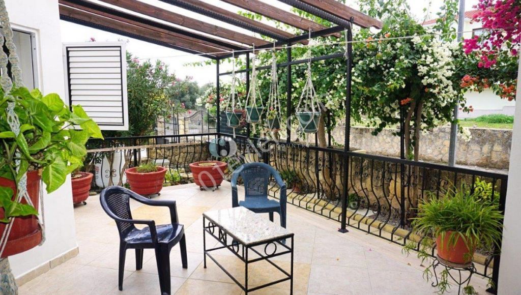 4+1 ful eşyalı villa, ortak havuzlu site, Bellapais bölgesi