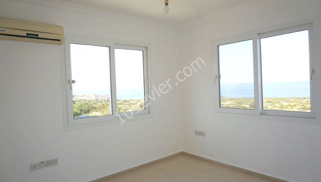 4 Bedroom Frontline Villa Resale *Just Steps To The Sea