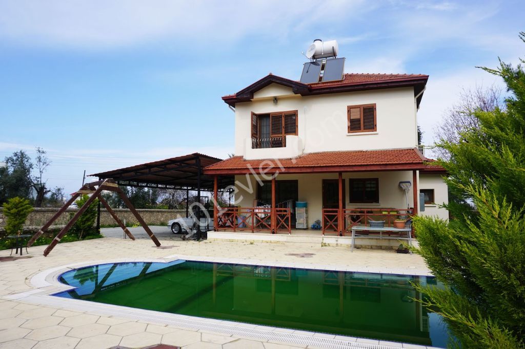 Lovely 3 Bedroom Villa Resale with Private Pool in Lapta