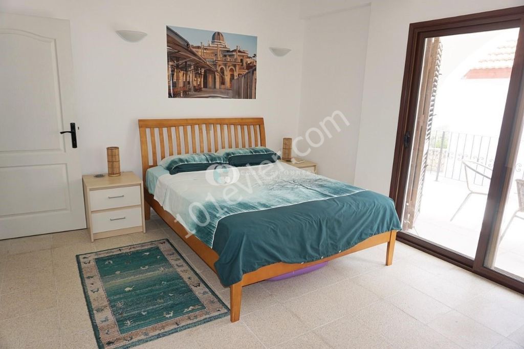 Bakımlı 4+1 Özel Havuzlu Villa