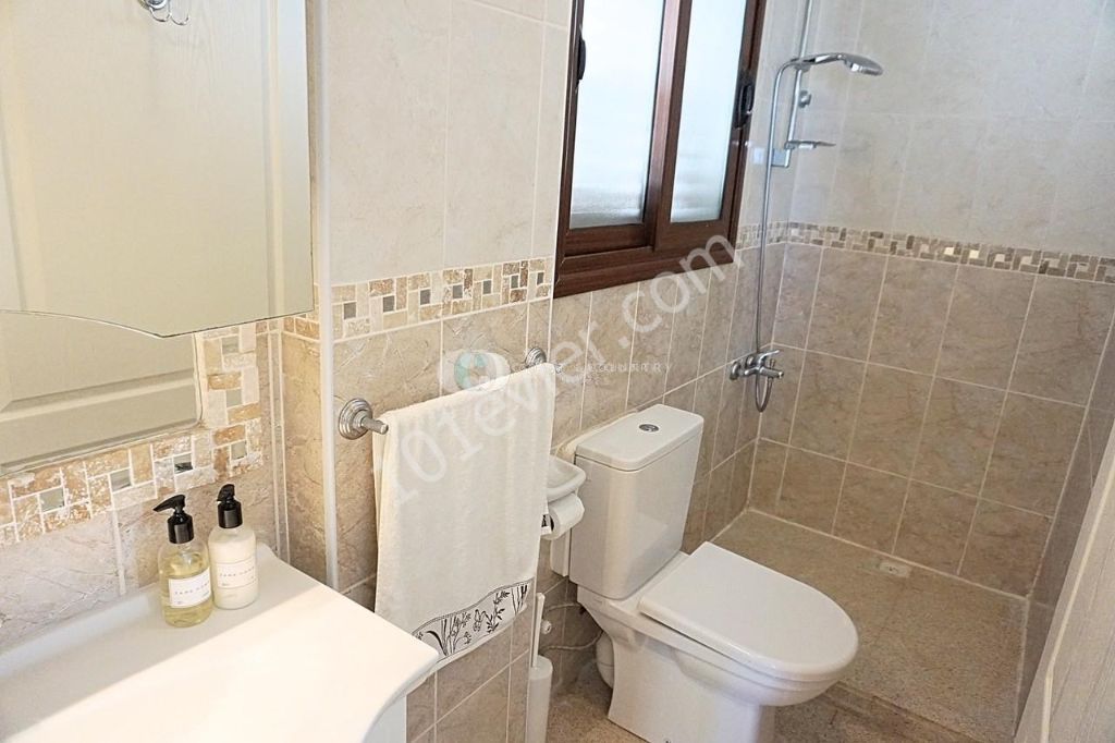 Bakımlı 4+1 Özel Havuzlu Villa