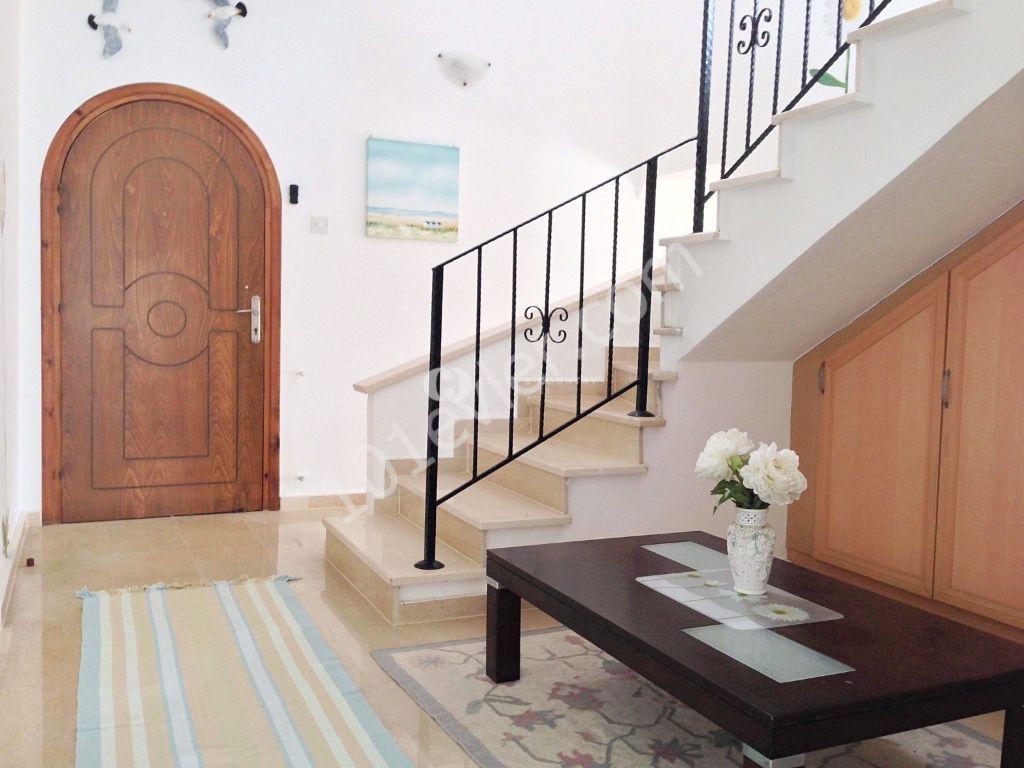 Deniz Manzaralı 4+1 Müstakil Villa