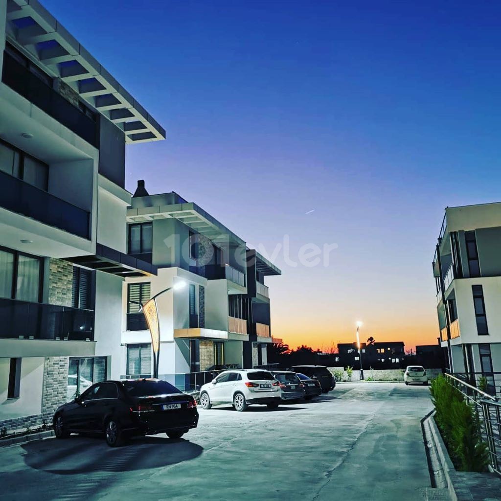 Luxury 2+1 Apartment for Sale in Kyrenia Lapta Region ** 