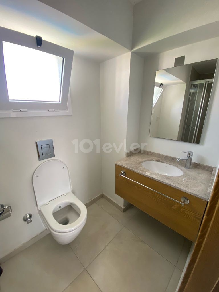 1 + 1 Rental Apartment on Site with Shared Pool in Alsancak ** 