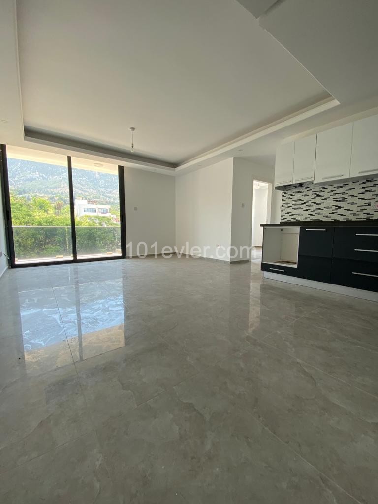 Contemporary 2 bedroom executive apartment