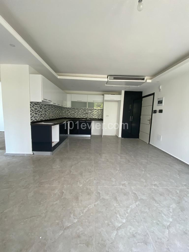 Contemporary 2 bedroom executive apartment