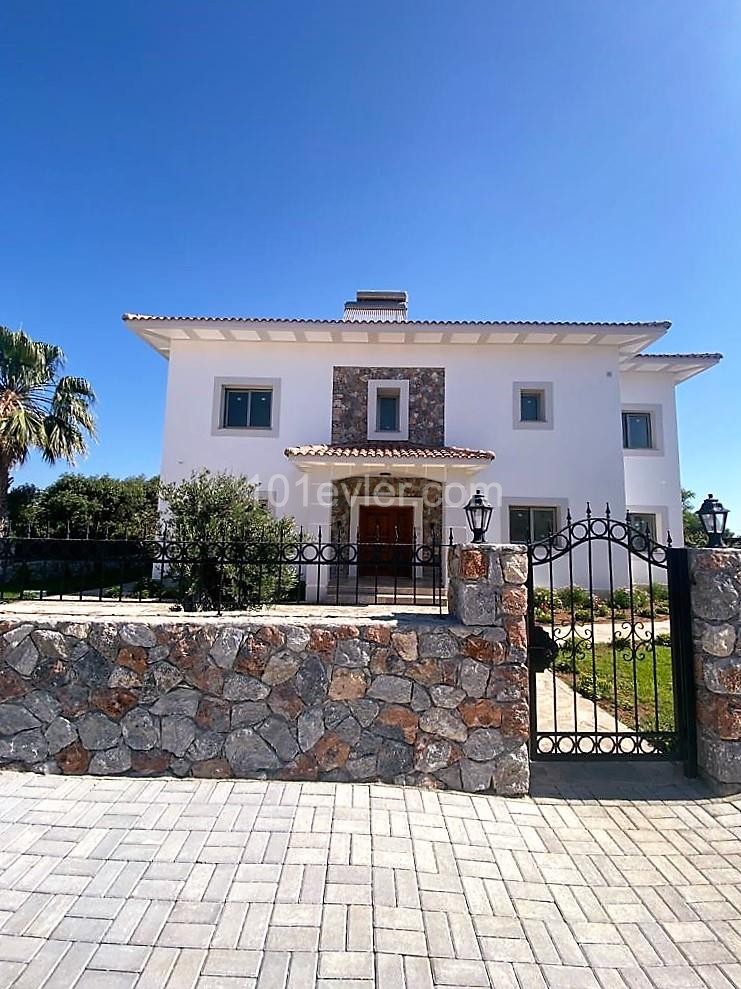 Villa Kaufen in Alsancak, Kyrenia