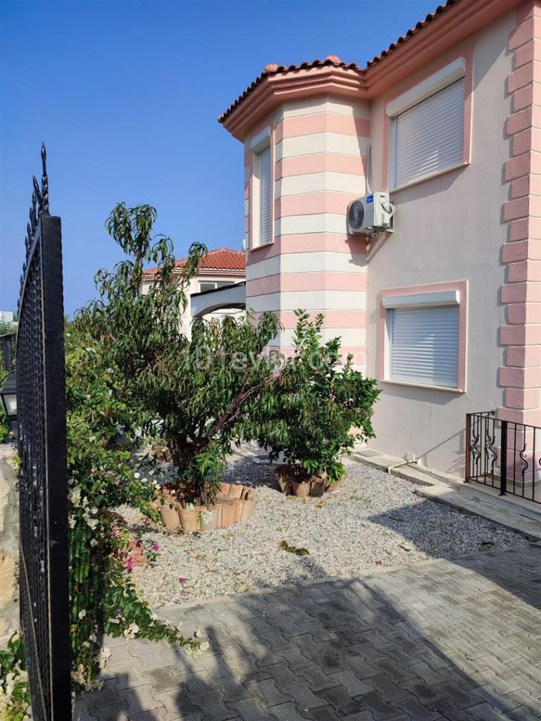 Villa Kaufen in Karşıyaka, Kyrenia