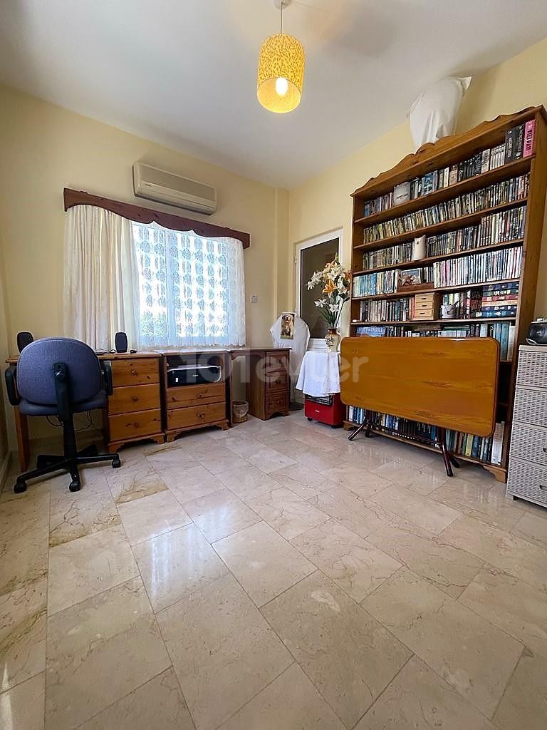 Beautiful 3 Bedroom Well-Located Villa