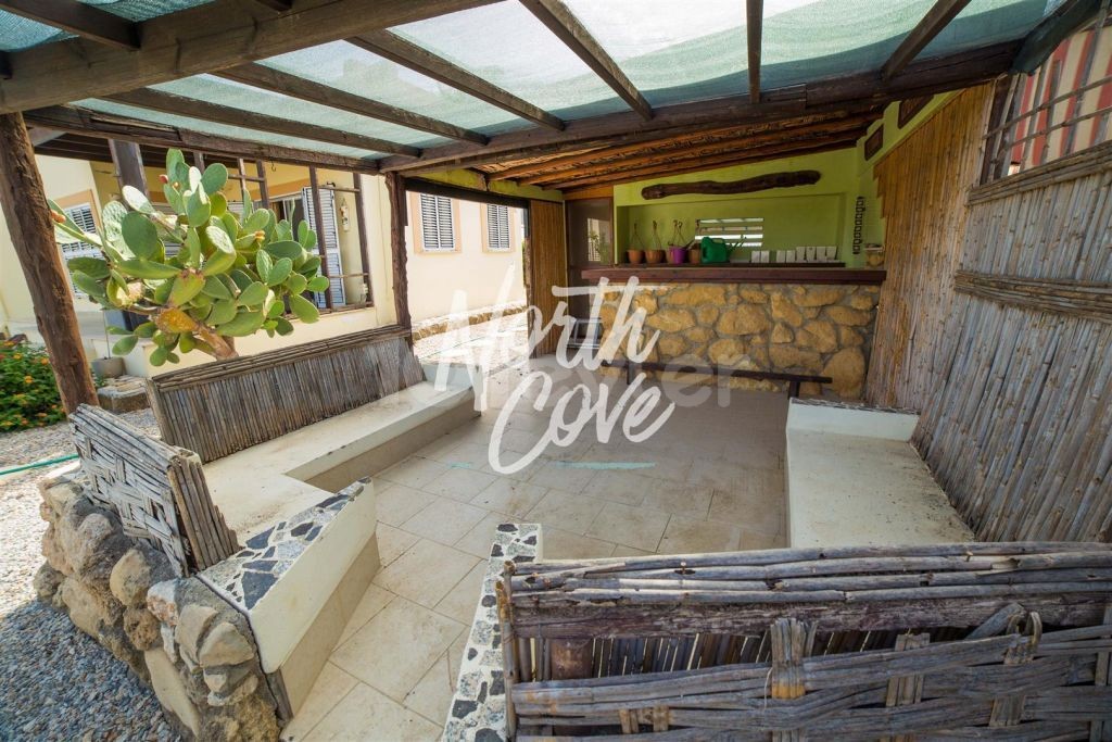 Fabulous 3 bedroom beachside bungalow