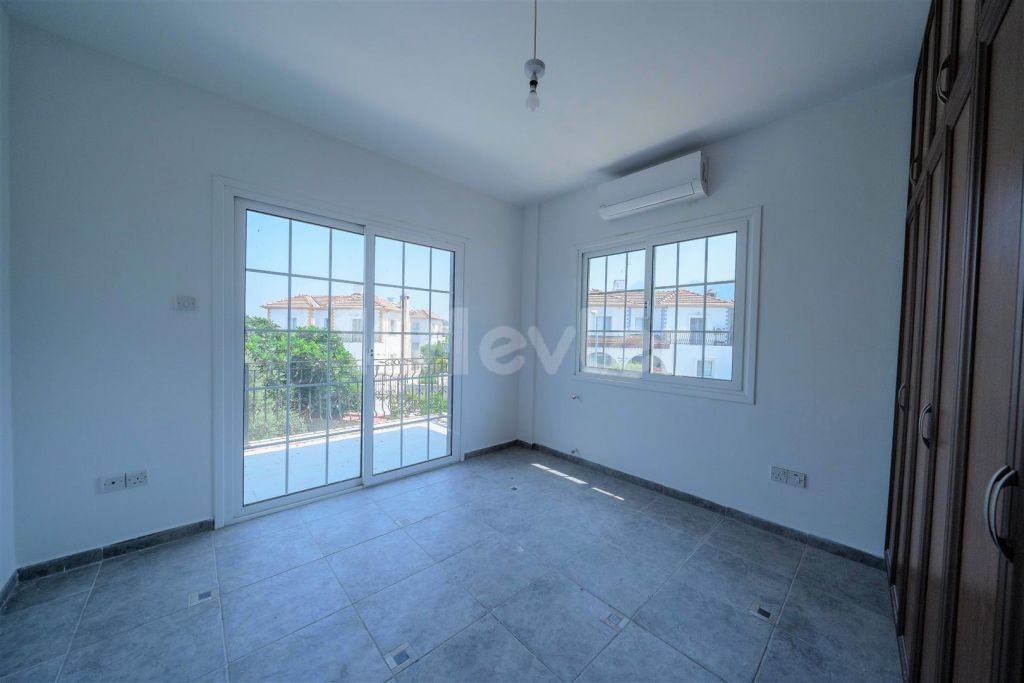 Bright 4 Bedroom Well situated Villa