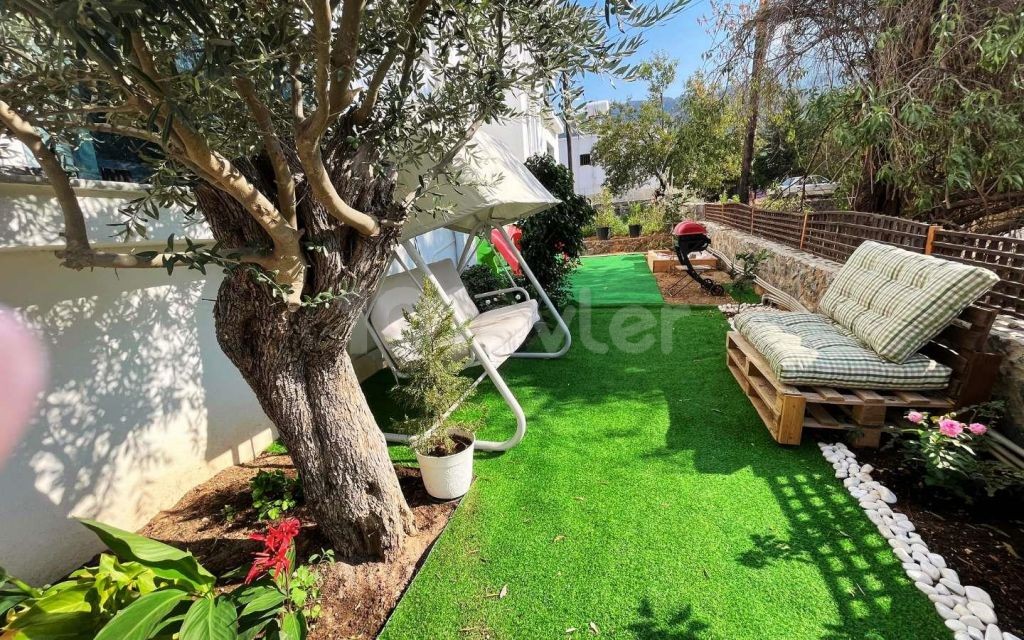 Prime Location 3 Bedroom Garden Apartment