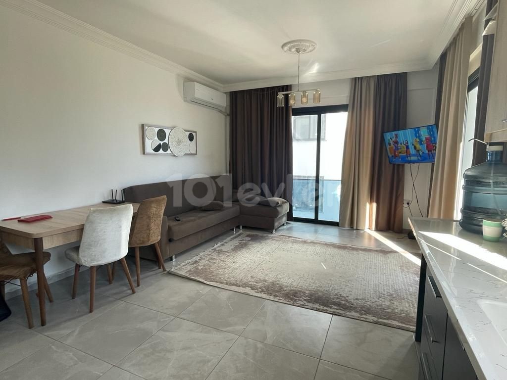 Prime Location 3 Bedroom Garden Apartment