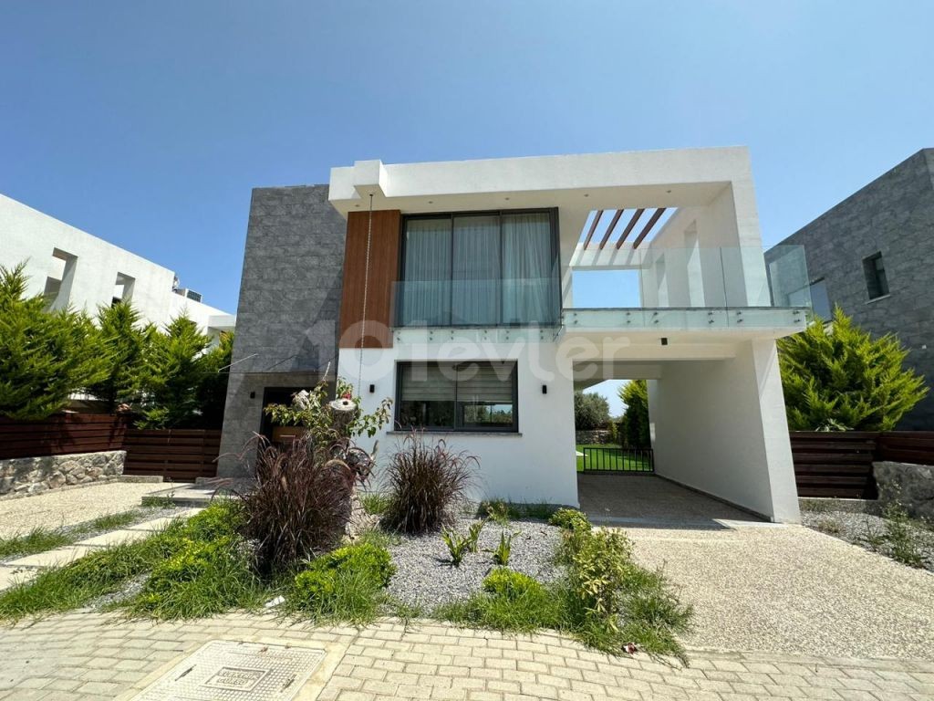 A Timeless Luxury Haven Awaits in Ozankoy