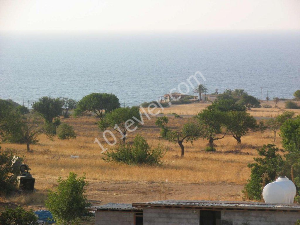 Girne - Bahceli  Satilik 2 + 1 Apartman Baslanci Fiyatlar £60,000