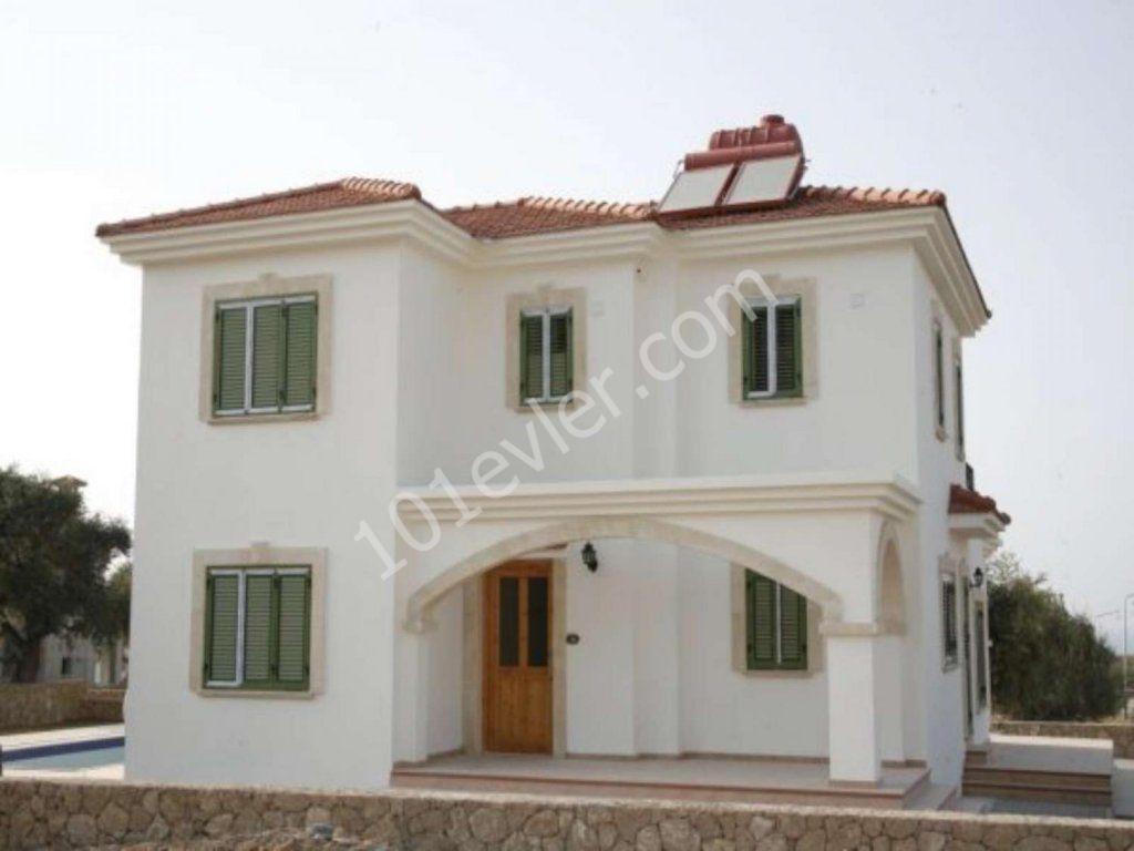 KYRENIA OZANKOY 3+1 SATILIK VILLA