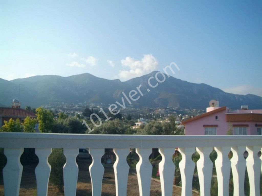 KYRENIA OZANKOY 3+1 SATILIK VILLA