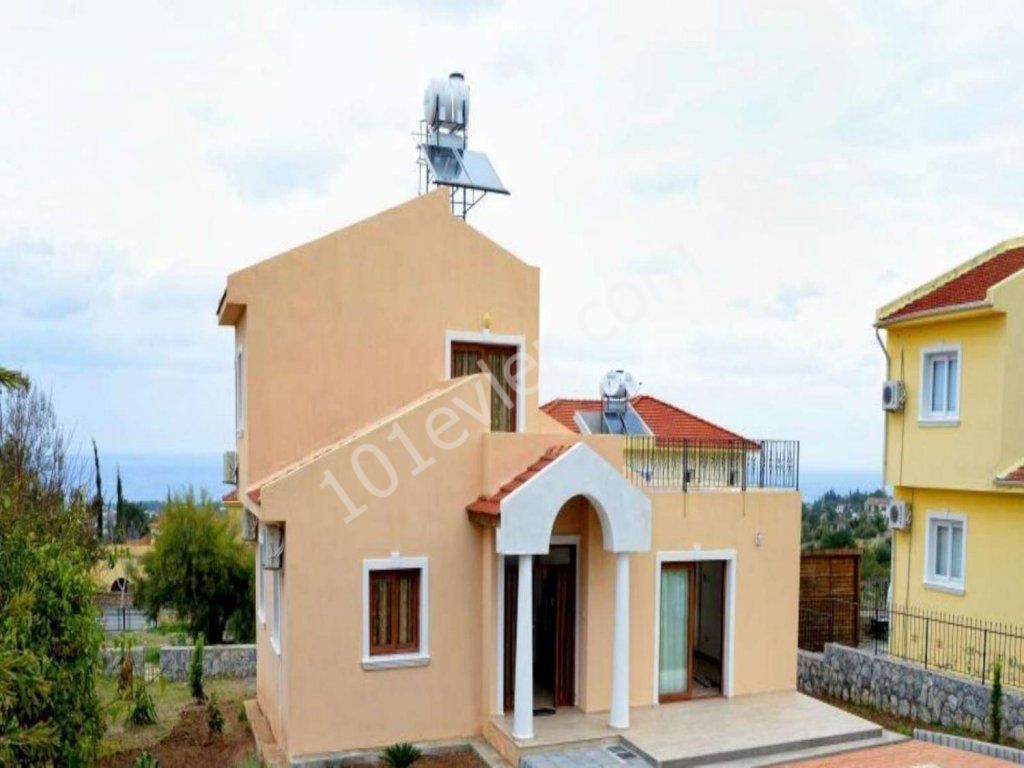 Girne Bellapais satilik 3 + 1 villa