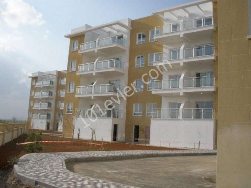 SATILIK 1/2/3 +1  DAIRELER ORTAK HAVUZLU FROM £42,000