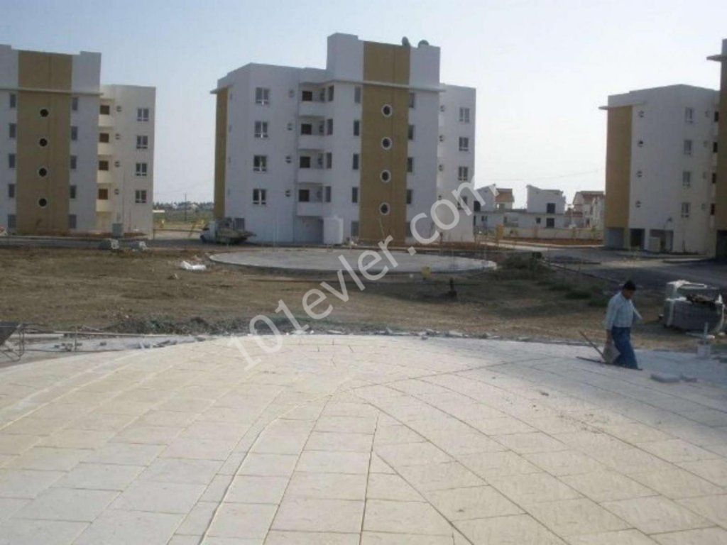 SATILIK 1/2/3 +1  DAIRELER ORTAK HAVUZLU FROM £42,000