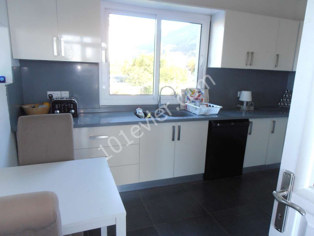 3 BEDROOM VILLA IN KARSIYAKA 