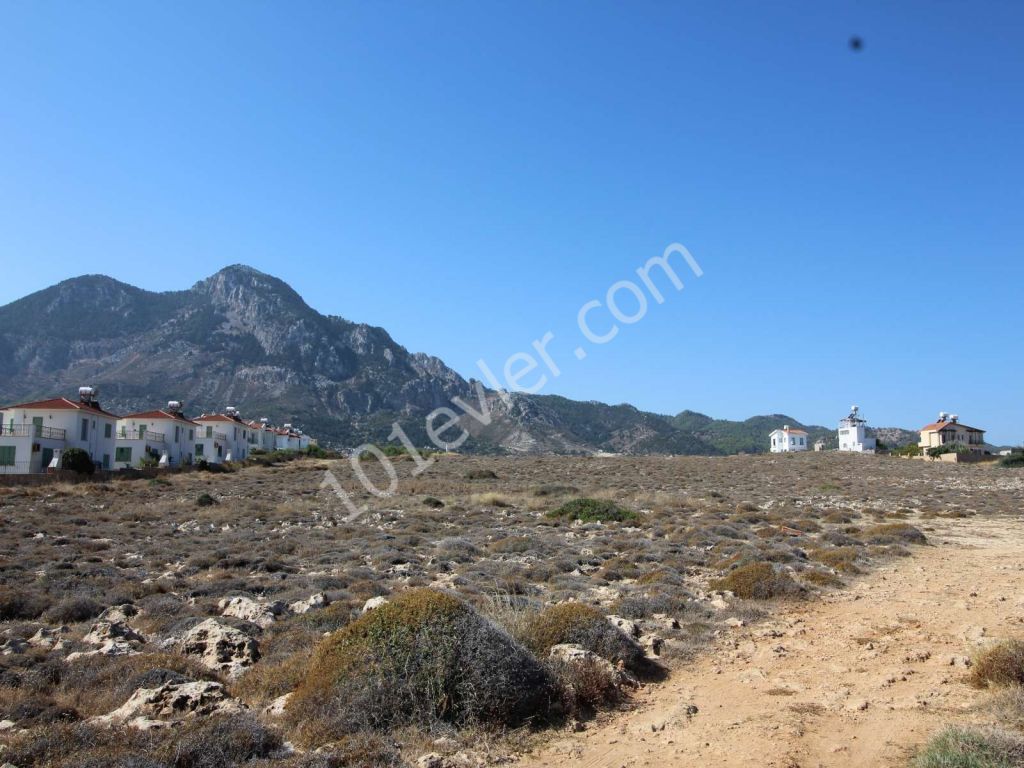 Feld Kaufen in Karşıyaka, Kyrenia