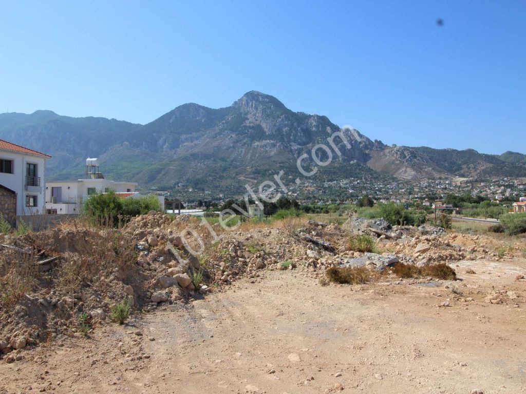 رشته برای فروش in Karşıyaka, گیرنه