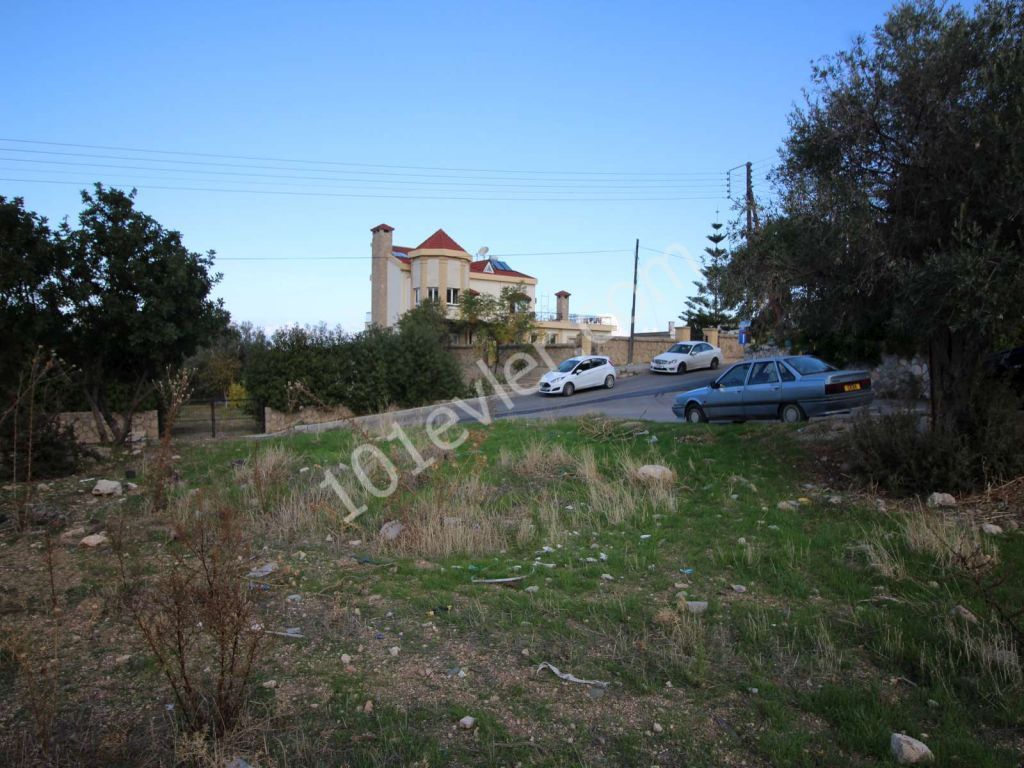 Поле Продается in Çatalköy, Кирения