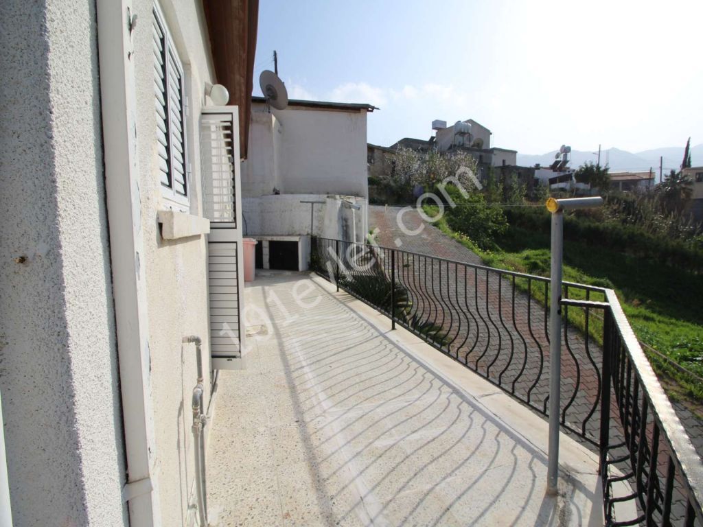 TRADITIONAL CYPRIOT 2 BEDROOM BUNGALOW