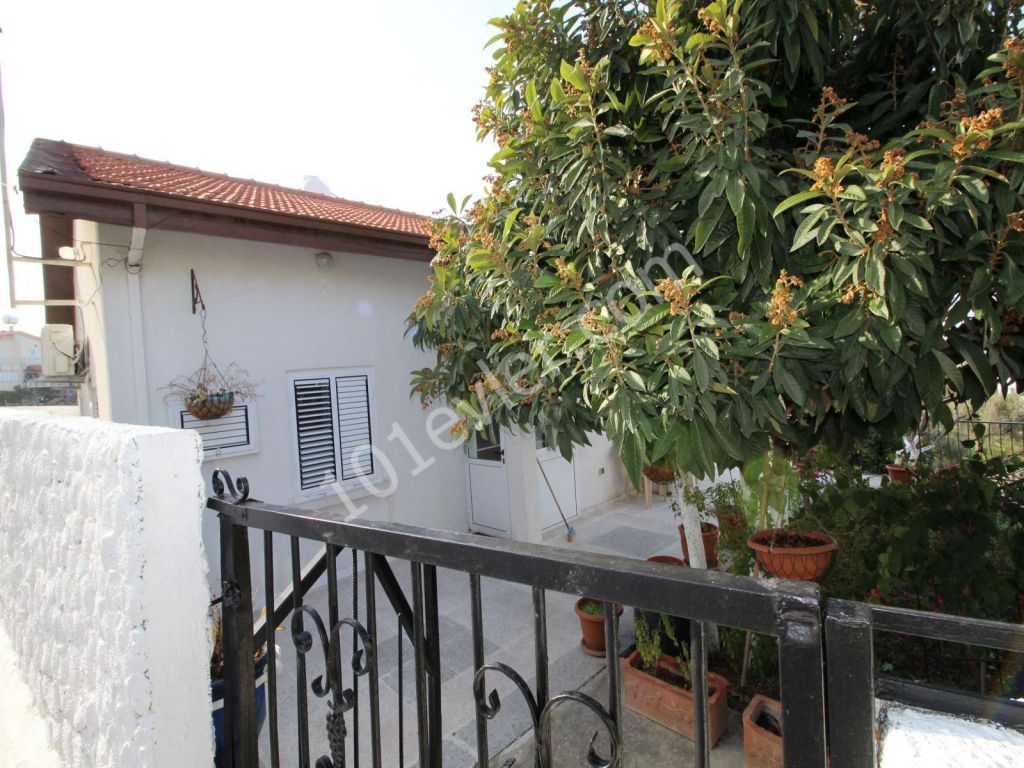 TRADITIONAL CYPRIOT 2 BEDROOM BUNGALOW