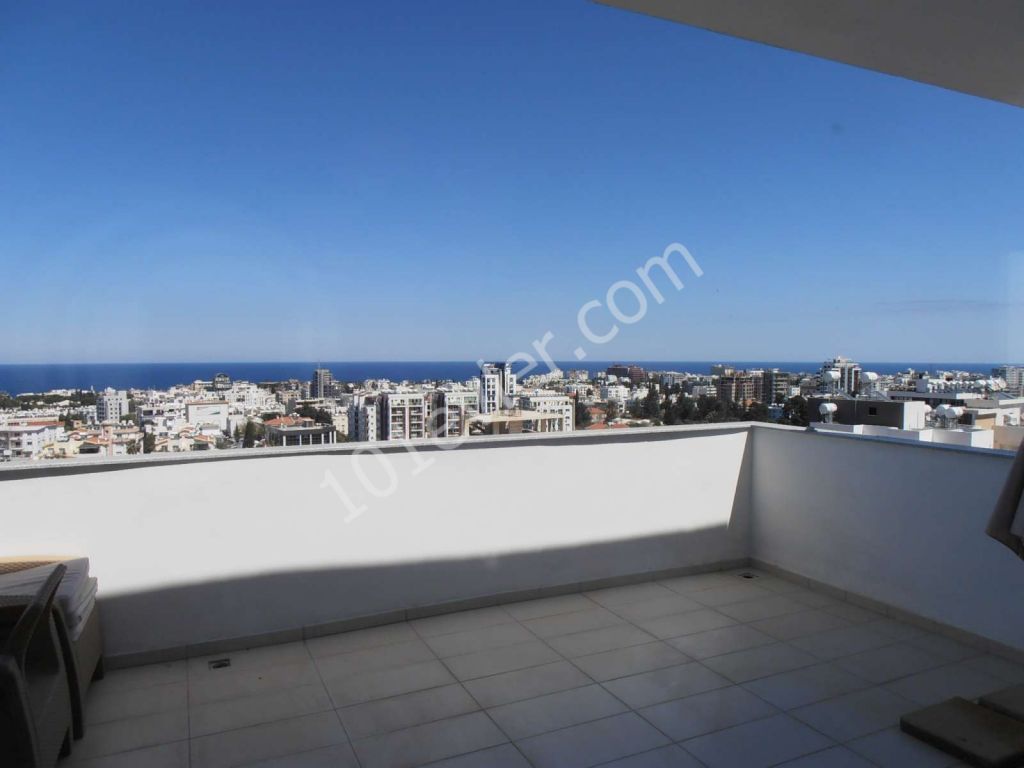 Penthouse Kaufen in Girne Merkez, Kyrenia