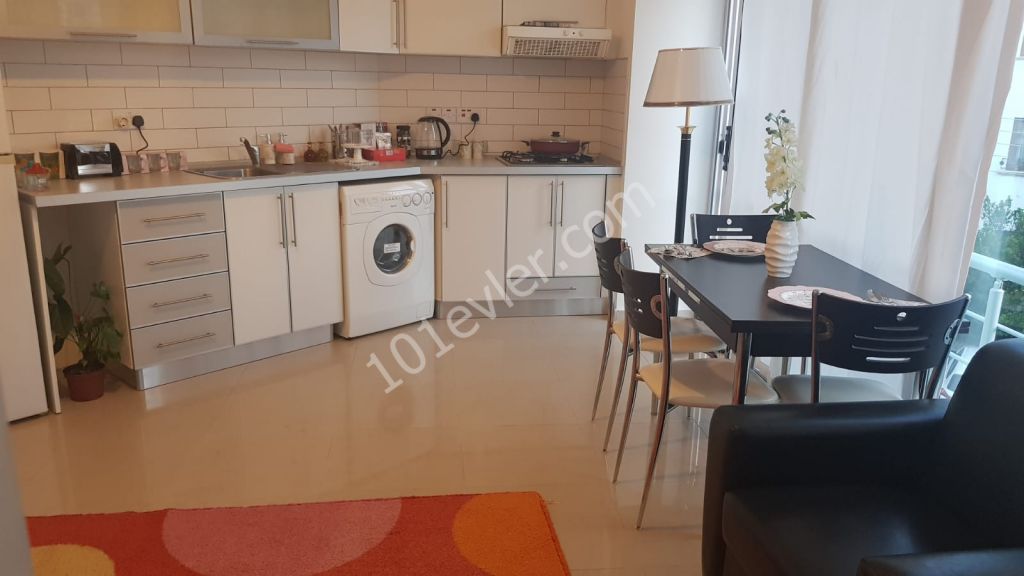 Girne Nusmar Market  yanıbaşı, Kyrenia Court Apt.,,