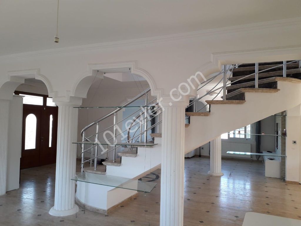 Villa For Sale in Alsancak, Kyrenia