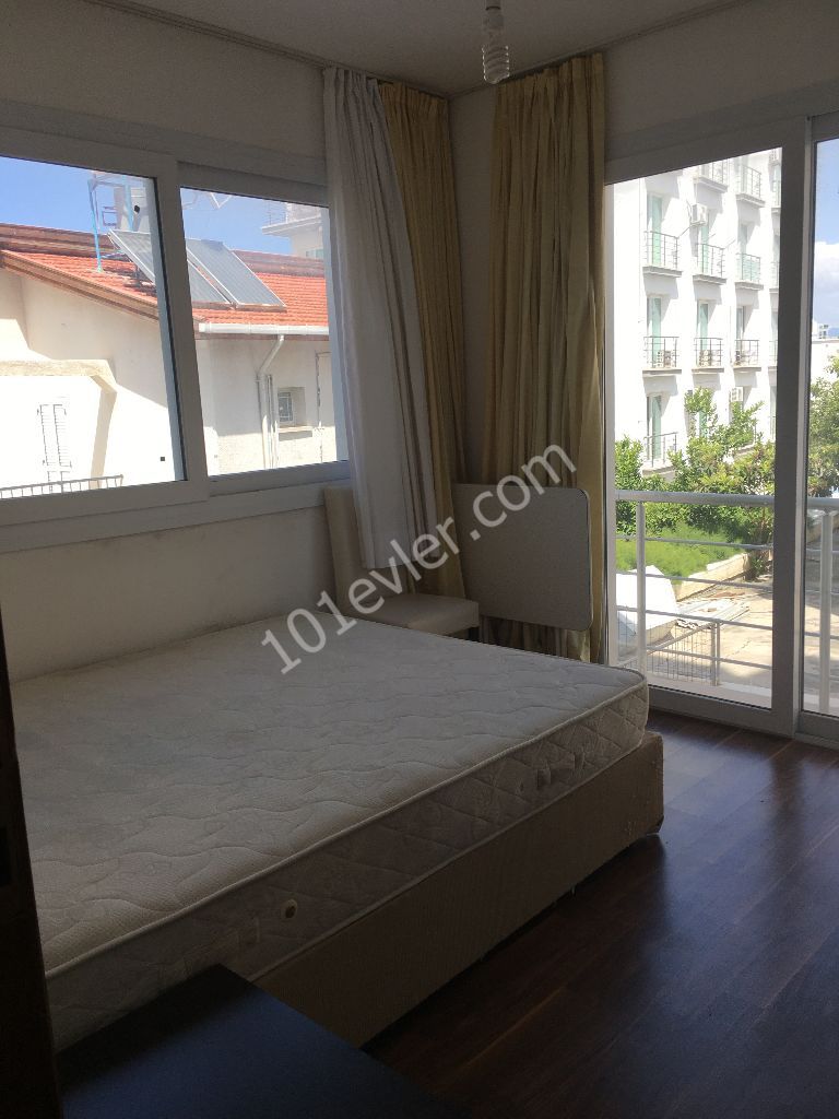 Flat To Rent in Girne Merkez, Kyrenia